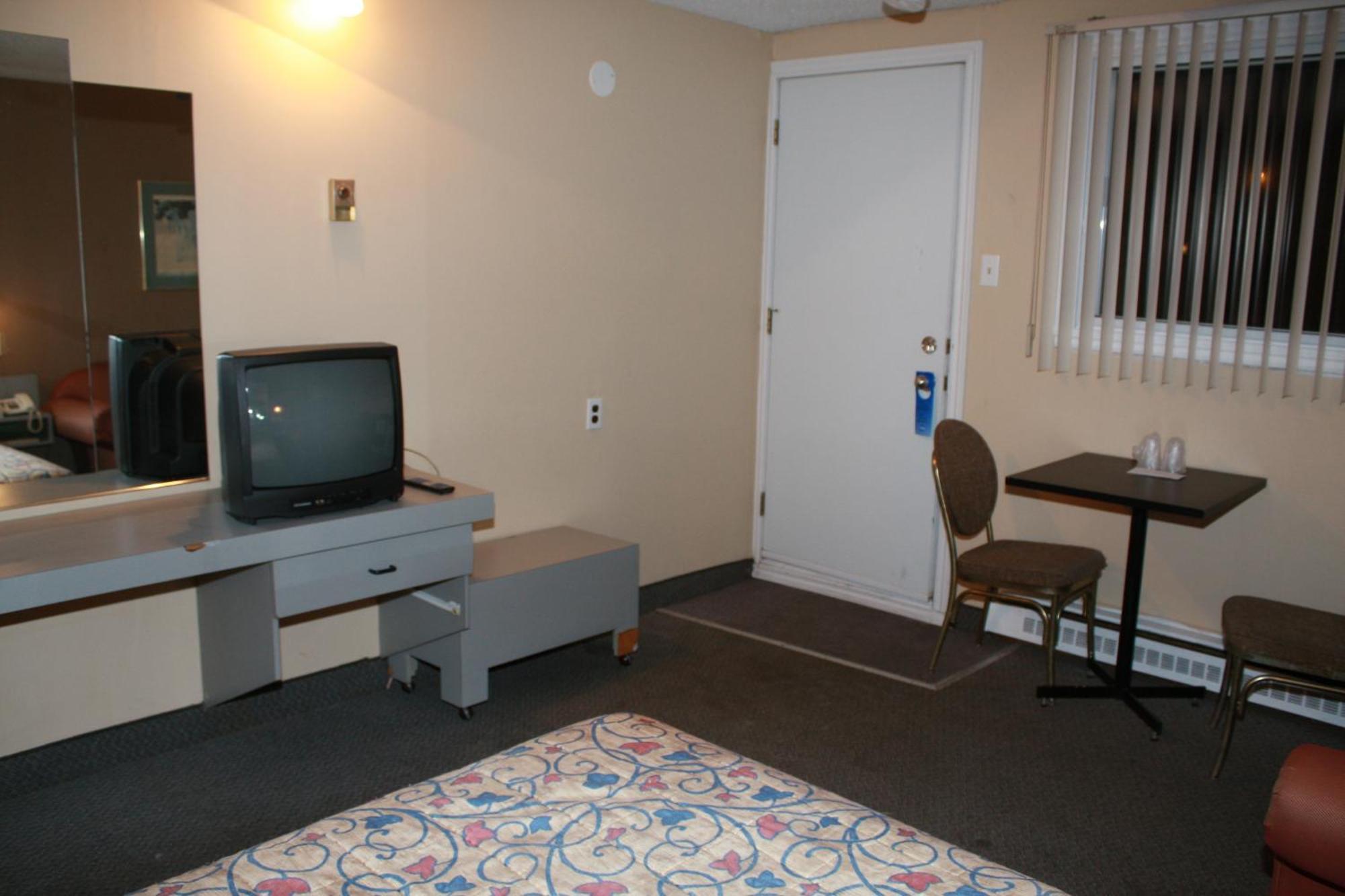 Grand Motel Saint-Hubert Longueuil Room photo