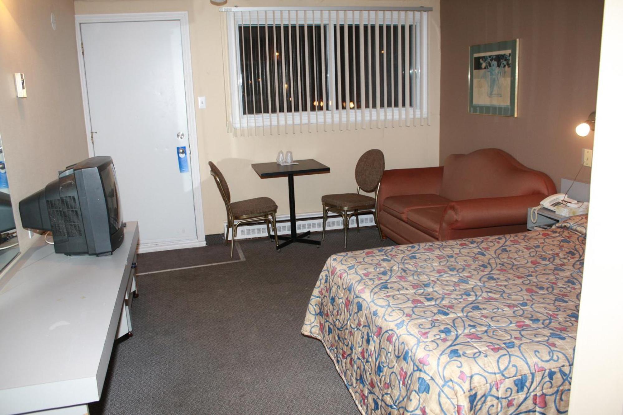 Grand Motel Saint-Hubert Longueuil Room photo